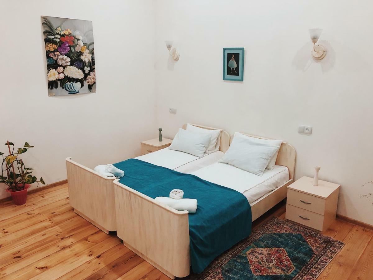 Tamaras Apartment Tbilisi Exterior foto